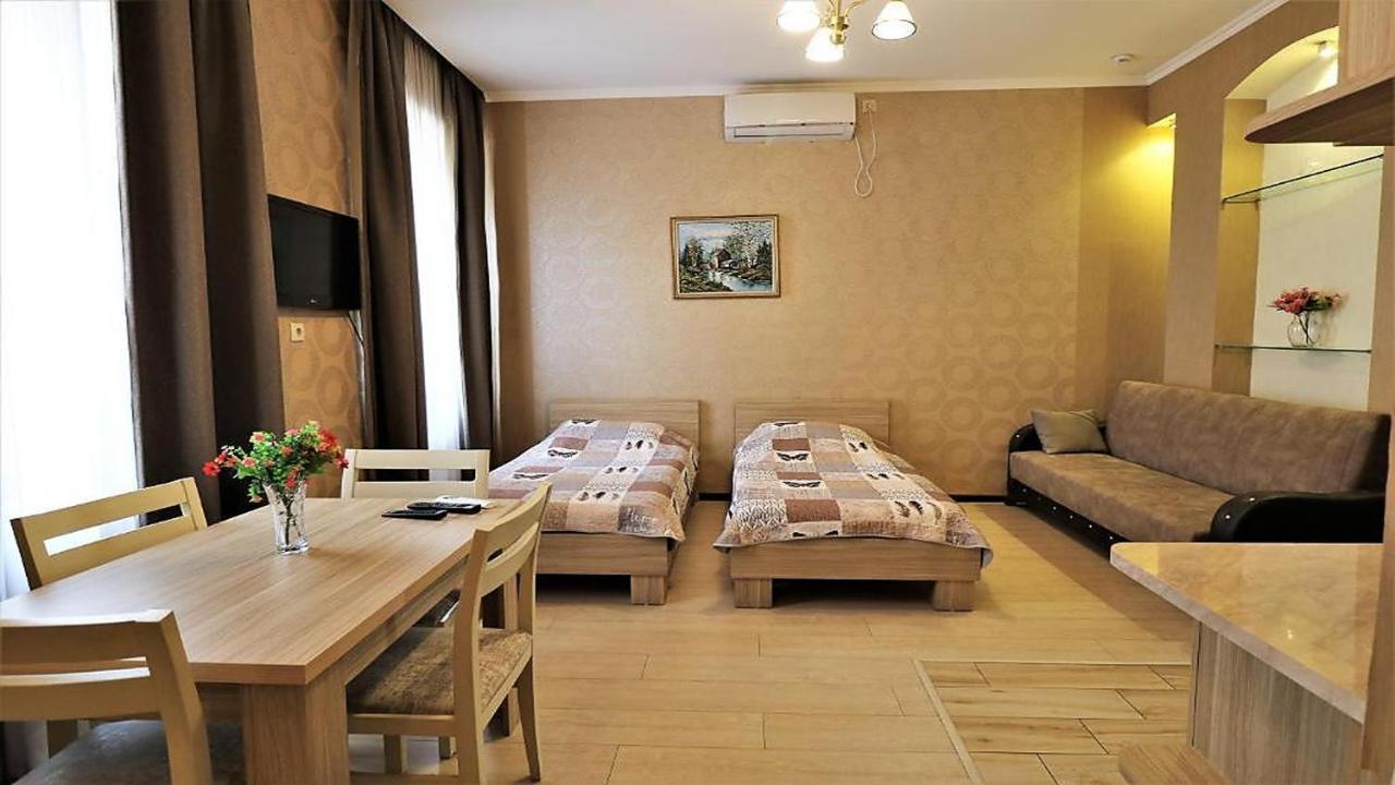 Tabori Apart Hotel Tbilisi Eksteriør bilde